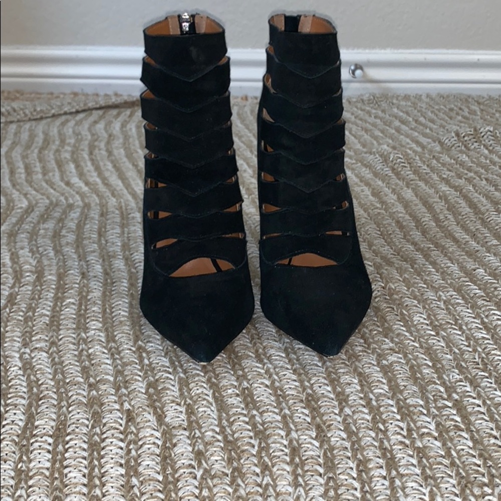 Steve Madden - Picture 1 of 6